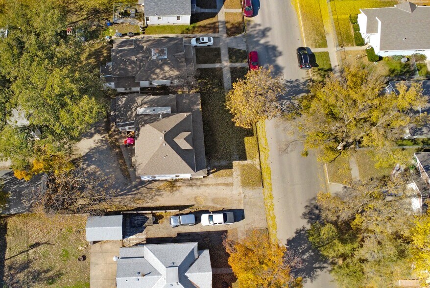 More Photos Of 525 W 8th St, Junction City Apartments For Sale