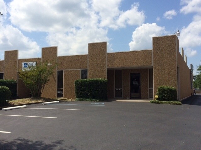 More Photos Of 4358 Midmost Dr, Mobile Loft Creative Space For Lease