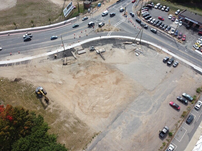 More Photos Of 1672-1718 Memorial Ave, West Springfield Land For Sale