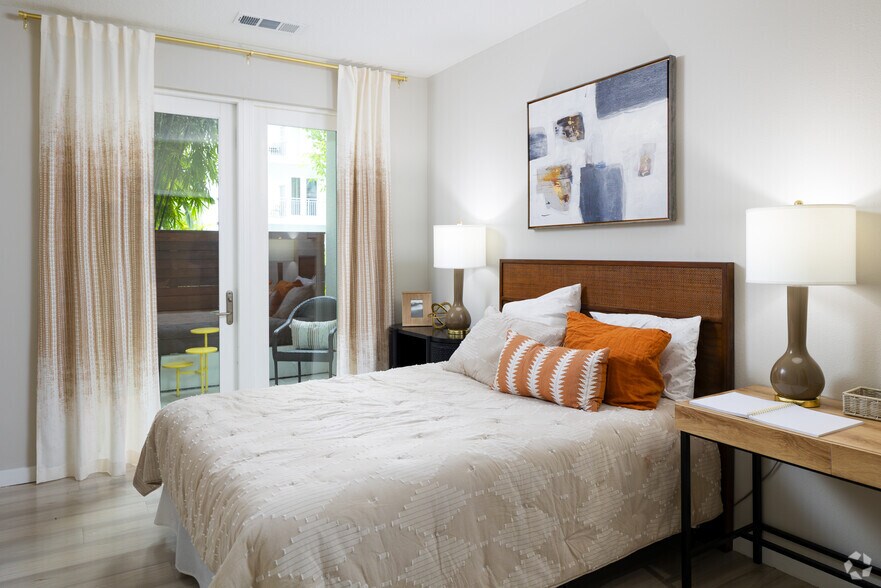 More Photos Of 505 Chatham Ave, Orlando Apartments For Lease