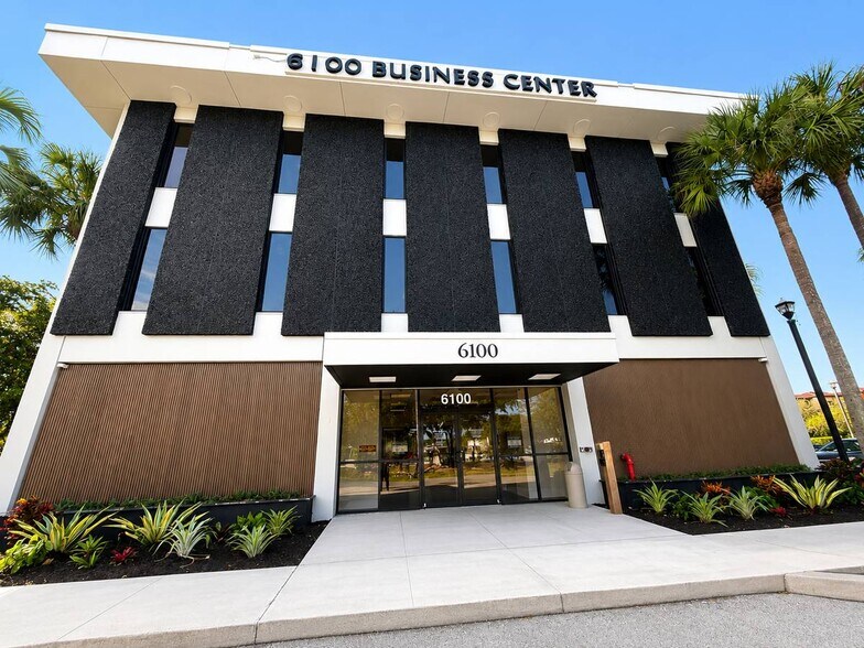 More Photos Of 6100 Griffin Rd, Davie Medical For Lease