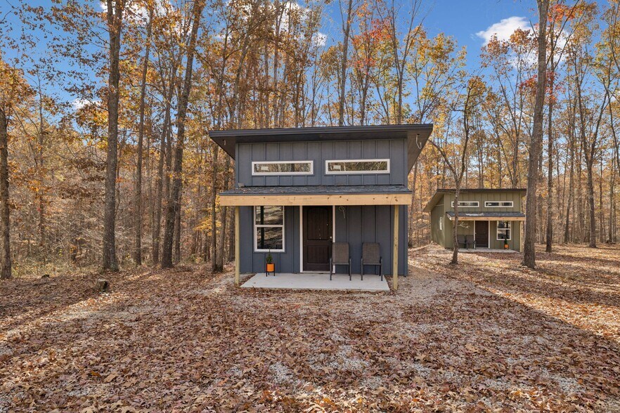 More Photos Of 3158 Summertown Hwy, Summertown Hotel For Sale