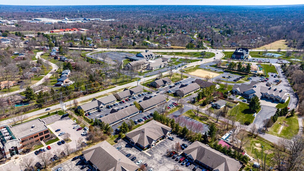 More Photos Of 8833 Chapel Square Dr, Cincinnati Medical For Sale