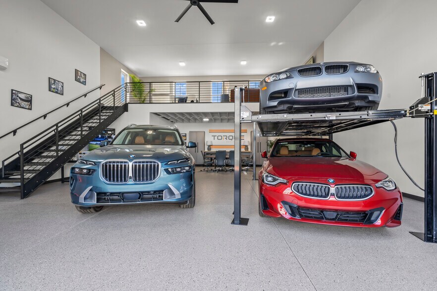 More Photos Of 4477 34th Ave, Cincinnati Self Storage For Sale