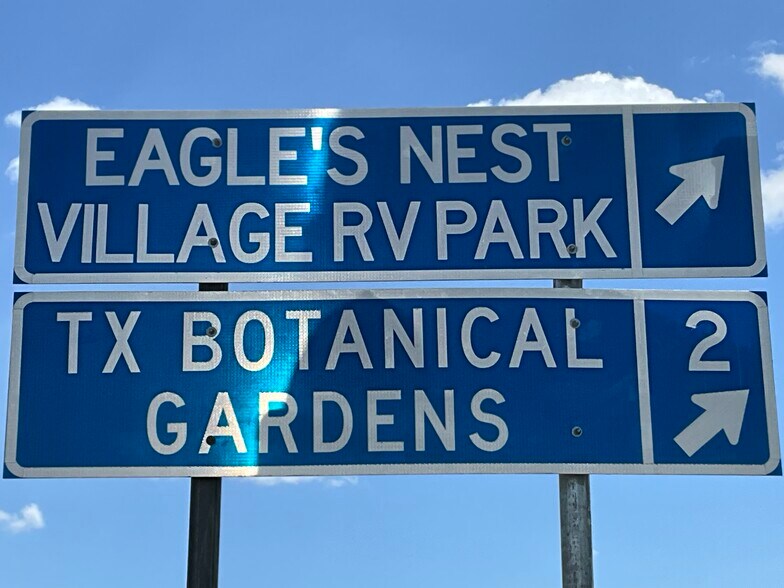 More Photos Of 2008-2012 Fisher St, Goldthwaite Manufactured Housing Mobile Home Park For Sale