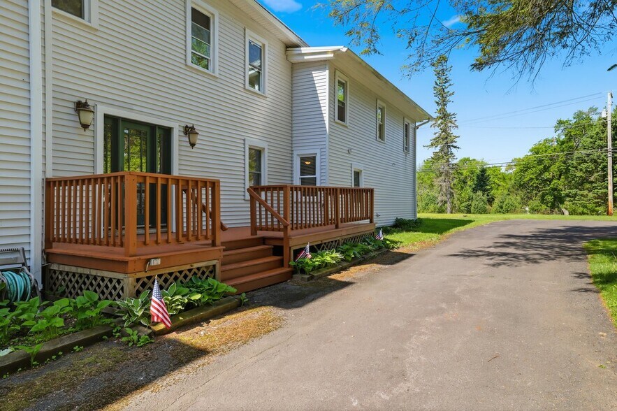 More Photos Of 1015 PA-390, Greentown Hospitality For Sale