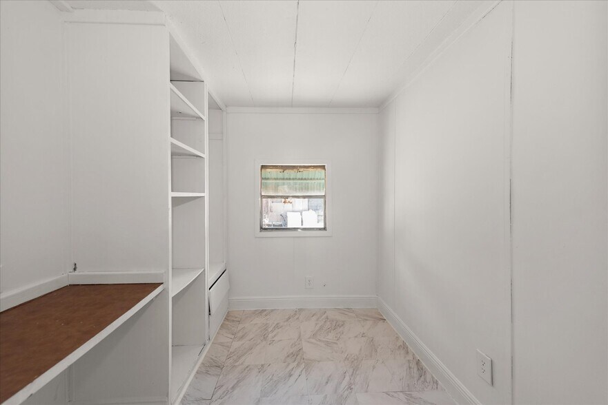 More Photos Of 380 San Jose St, North Fort Myers Manufactured Housing Mobile Home Park For Sale
