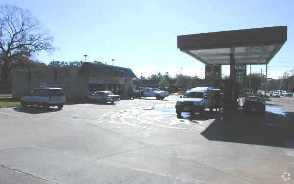 More Photos Of 1406 Wirt Rd, Houston Convenience Store For Sale