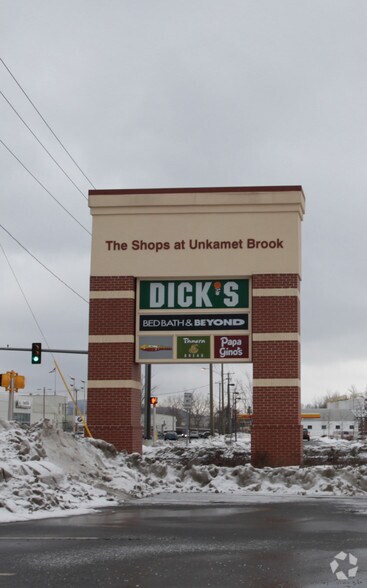 More Photos Of 685 Merrill Rd, Pittsfield Freestanding For Lease