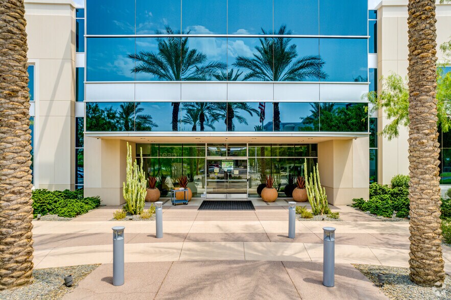 More Photos Of 1260 S Spectrum Blvd, Chandler Office For Sale