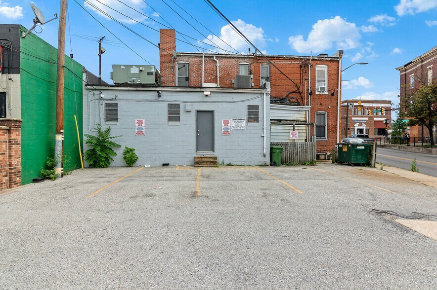 More Photos Of 5500 Harford Rd, Baltimore Freestanding For Sale