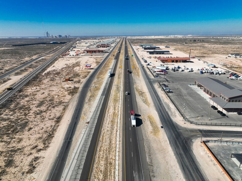 More Photos Of 14010 W Silver Fox Trl, Odessa Warehouse For Sale