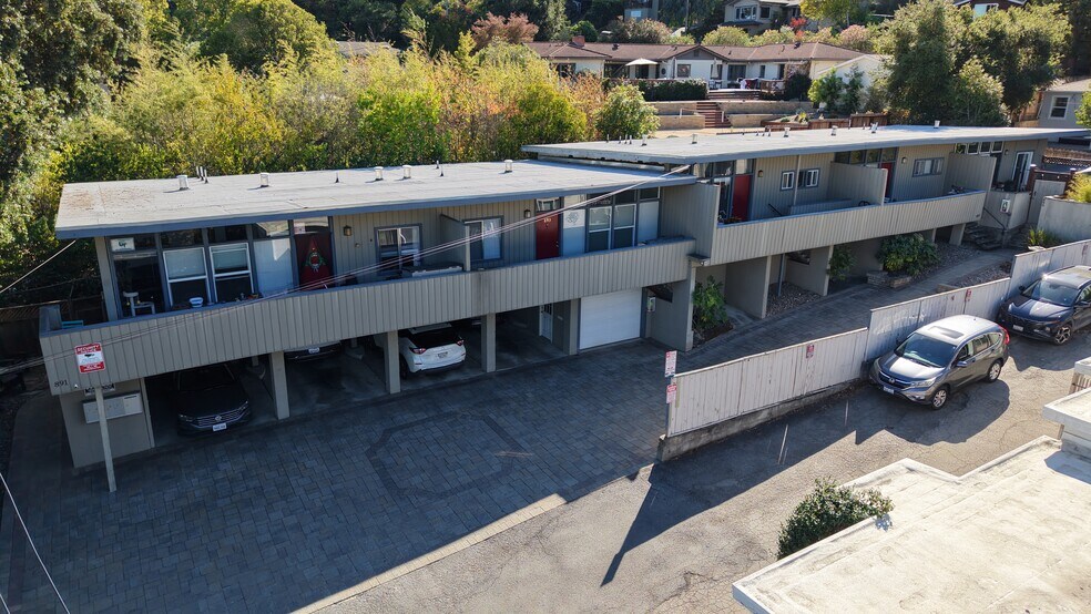 More Photos Of 891 Bell St, Lafayette Apartments For Sale