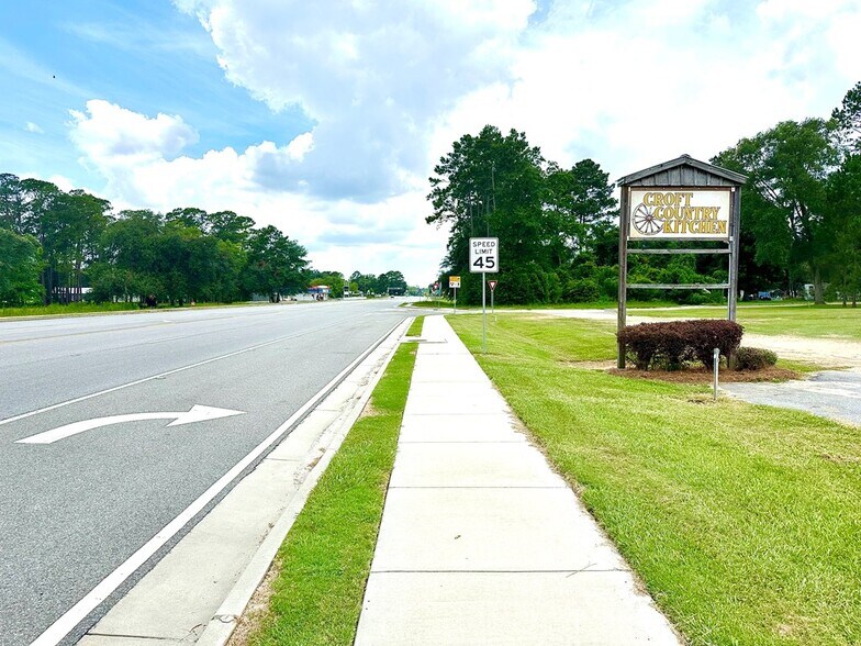 More Photos Of 8419 Valdosta Hwy, Morven Restaurant For Sale