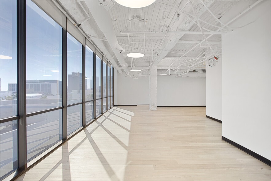 More Photos Of 460-464 N Beverly Dr, Beverly Hills Office For Lease