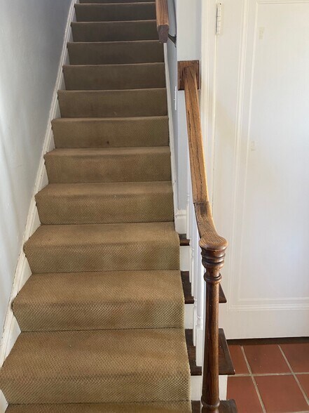 More Photos Of 4142 Crescent Dr, Saint Louis Medical For Sale