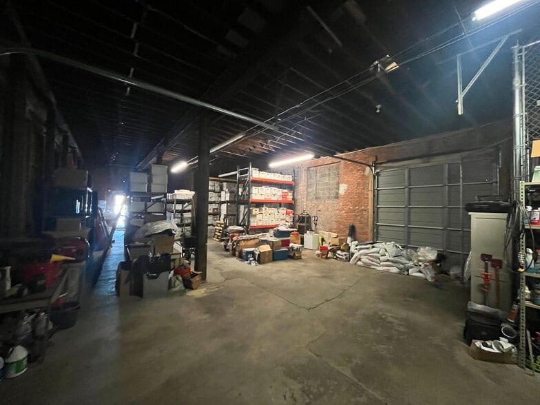 More Photos Of 2127 Hamilton Ave, Hamilton Office For Sale