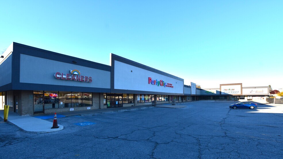 More Photos Of 9930-9974 York Rd, Cockeysville Unknown For Lease