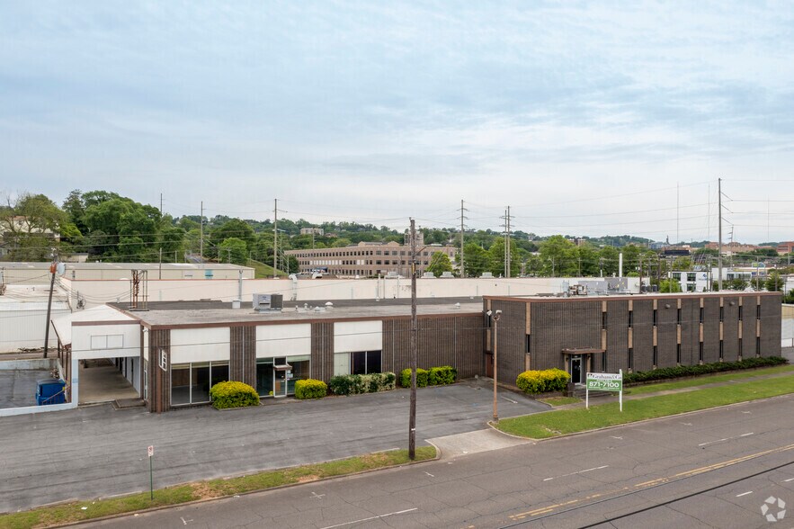 More Photos Of 3317 5th Ave S, Birmingham Warehouse For Lease