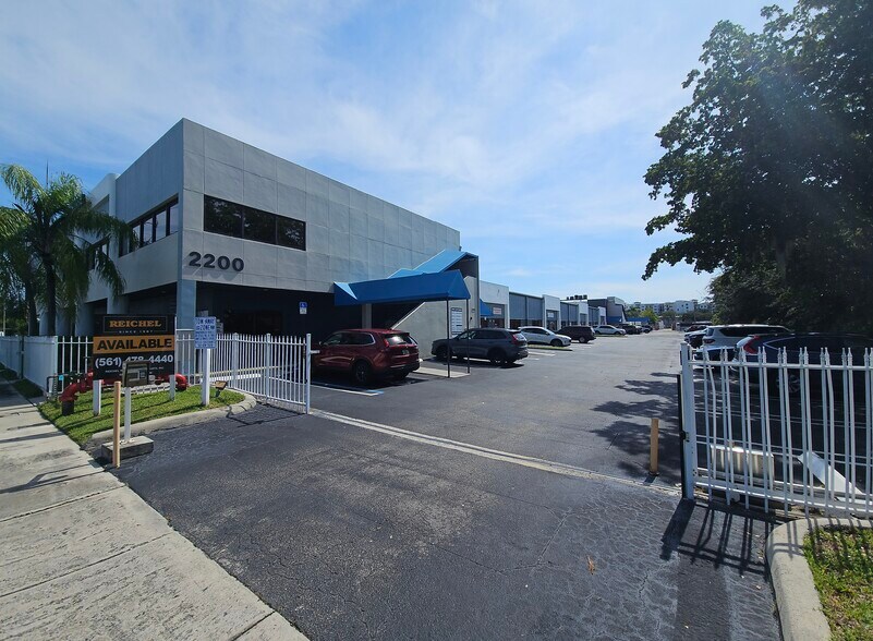 More Photos Of 2200 N Florida Mango Rd, West Palm Beach Light Distribution For Lease