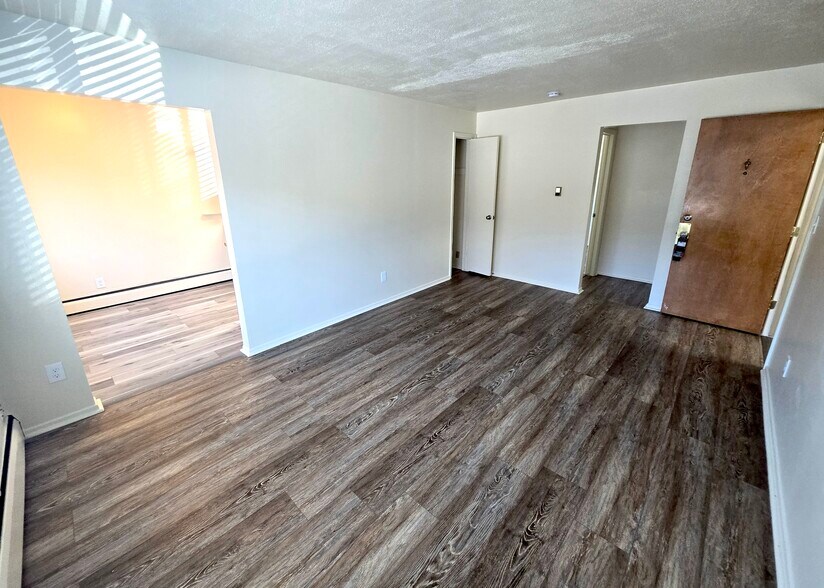 More Photos Of 265 Laurel St, Broomfield Apartments For Sale