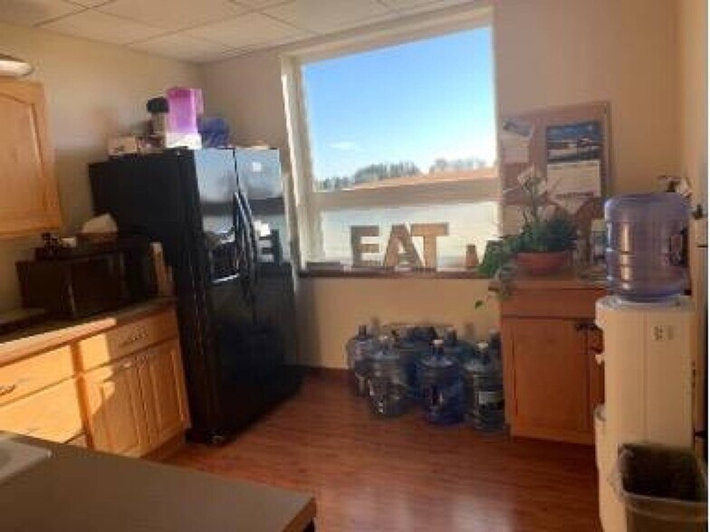 More Photos Of 4070 E Brigham Rd, Blue Mounds Office For Sale