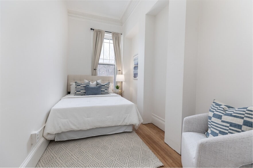 More Photos Of 230 Commonwealth, Boston Apartments For Sale