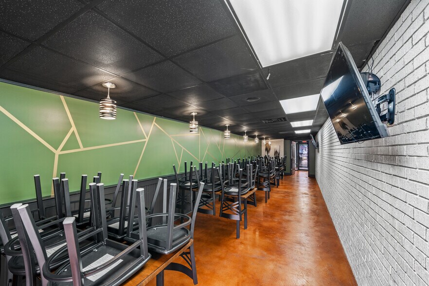 More Photos Of 1106 Gault Ave S, Fort Payne Fast Food For Lease