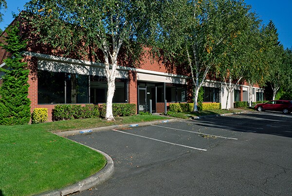 More Photos Of 15800 SW Upper Boones Ferry Rd, Portland Unknown For Lease
