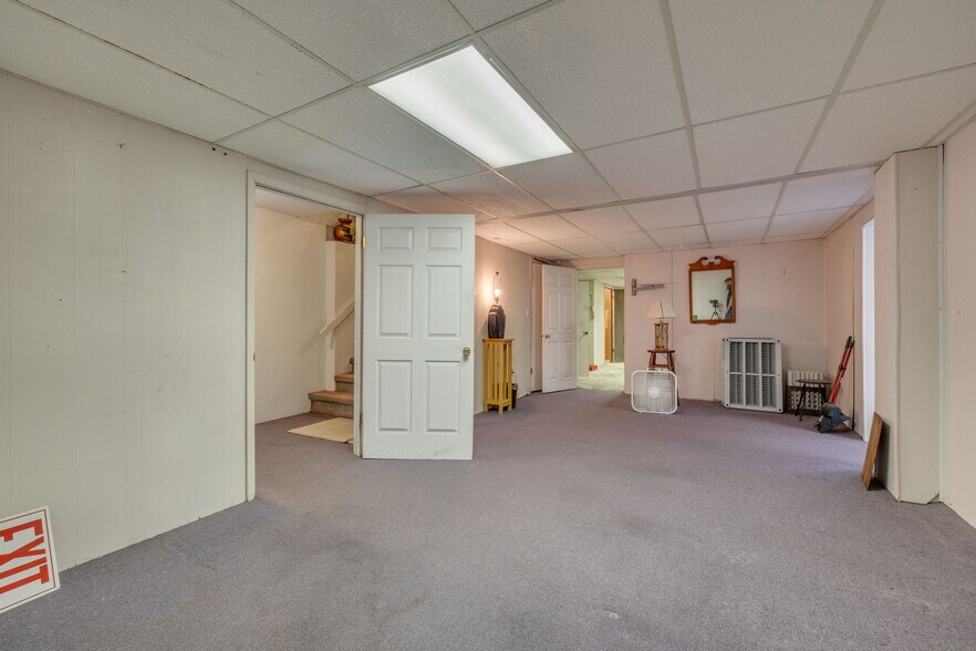More Photos Of 2865 E Bay Dr, Largo General Retail For Sale
