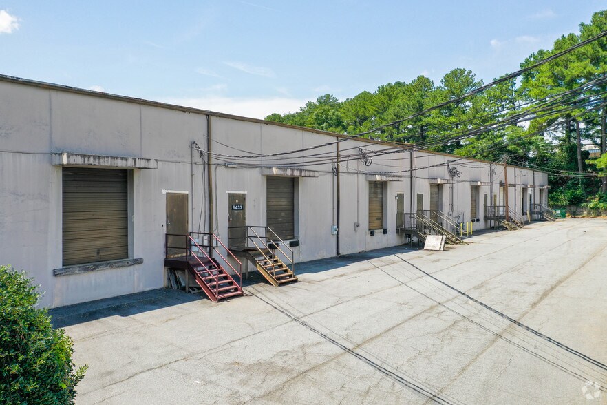 More Photos Of 6433-6435 Warren Dr, Norcross Warehouse For Lease