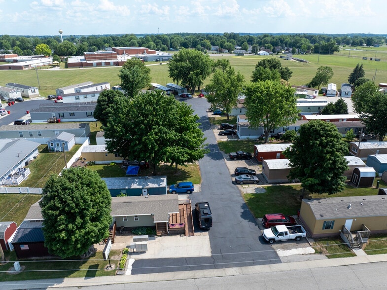 More Photos Of 205 W Marshall St, Argos Manufactured Housing Mobile Home Park For Sale