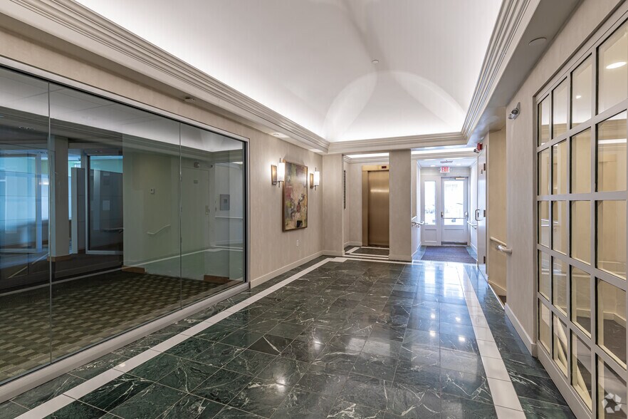 More Photos Of 190 Trumbull St, Hartford Office For Lease