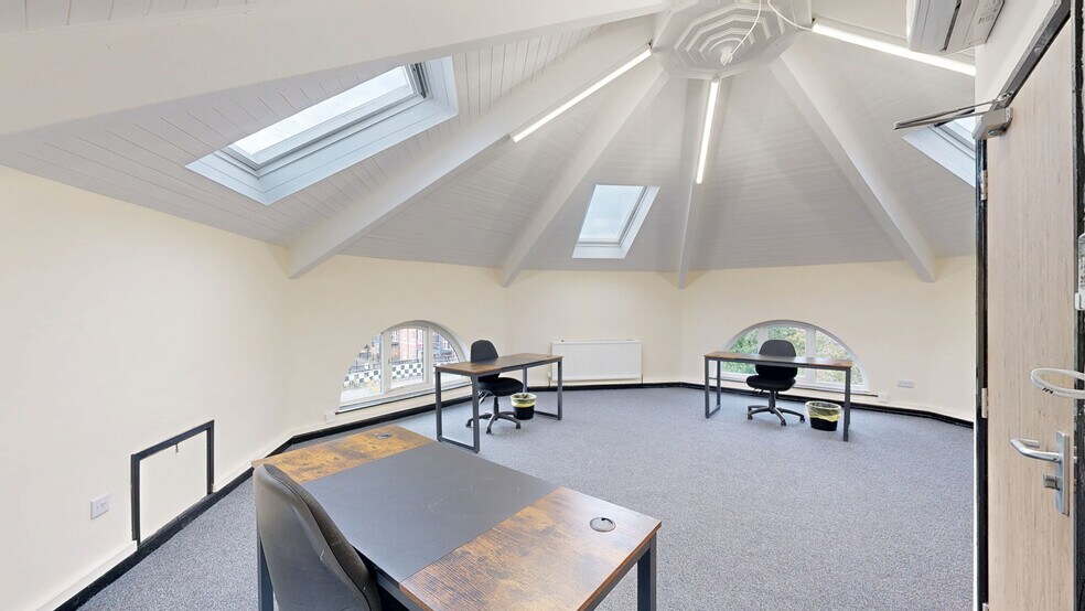 More Photos Of 1-11 Liverpool Rd N, Liverpool Coworking Space