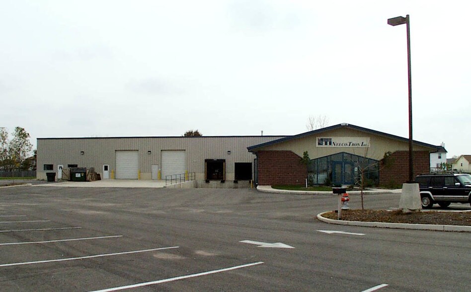 More Photos Of 400 Trade Center Dr, Saint Peters Warehouse For Sale