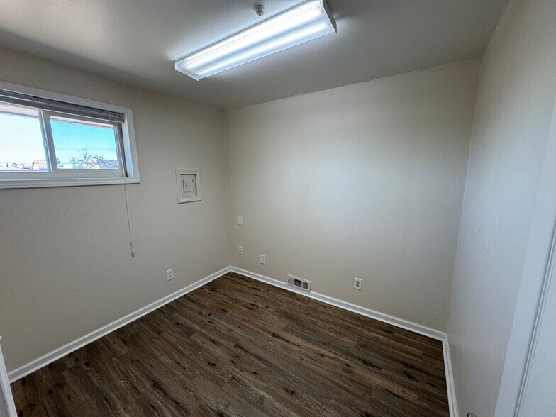 More Photos Of 2820 Broadmoor Ave, Concord Office For Sale