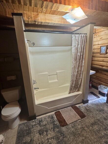 More Photos Of 2507 5th Street Rd, Huntington Specialty For Sale
