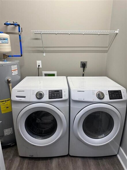 More Photos Of 1327 Park St, Bowling Green Apartments For Sale