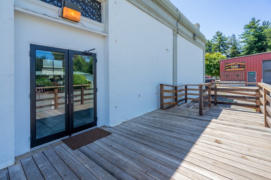 More Photos Of 14435 CA-Hwy 1 Hwy, Petaluma Freestanding For Sale