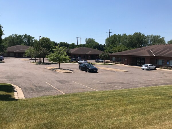 More Photos Of 13786 Frontier Ct, Burnsville Office For Sale