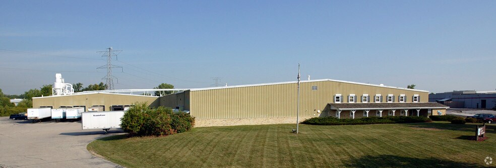 More Photos Of W190N11393 Carnegie Dr, Germantown Warehouse For Sale