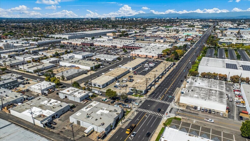 More Photos Of 1409 E St. Gertrude Pl, Santa Ana Warehouse For Sale