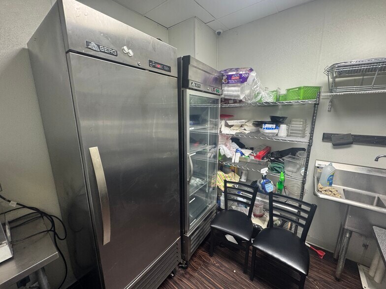 More Photos Of 1901 S Division Ave, Grand Rapids Restaurant For Sale