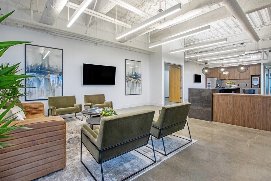 More Photos Of 1230 Rosecrans Ave, Manhattan Beach Coworking Space