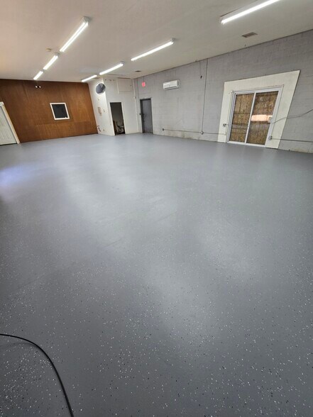 More Photos Of 4434 Austell Powder Springs Rd, Powder Springs Freestanding For Lease