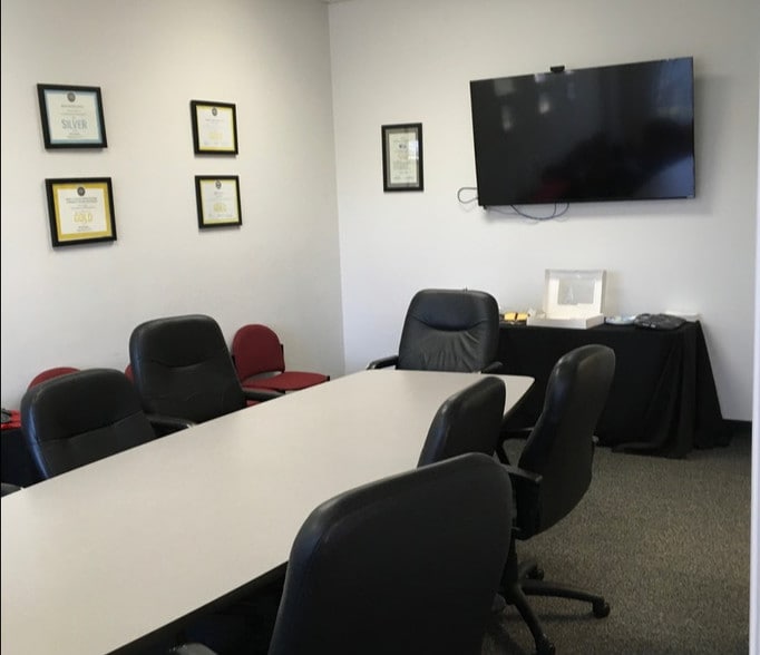 More Photos Of 93 Monocacy Blvd, Frederick Showroom For Lease