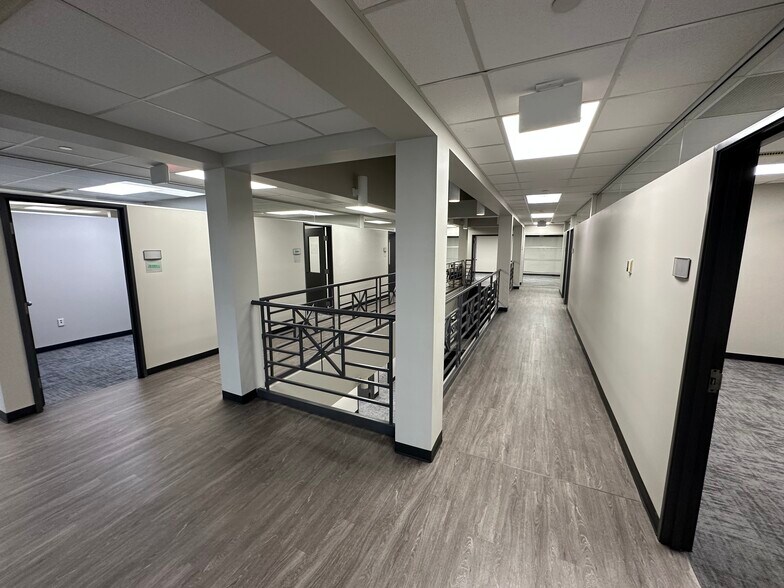 More Photos Of 3171 E Sunshine St, Springfield Office Residential For Lease