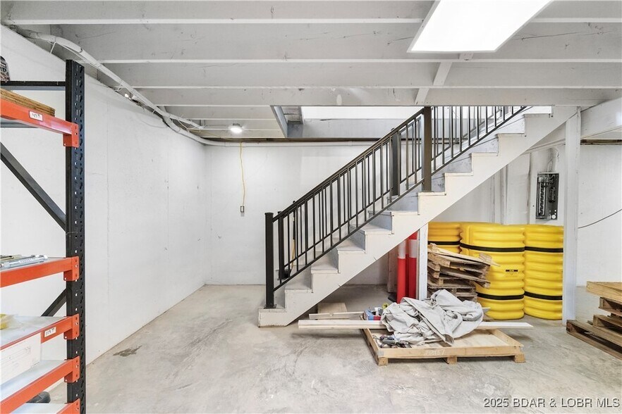 More Photos Of 706 N Main St, Gravois Mills General Retail For Sale