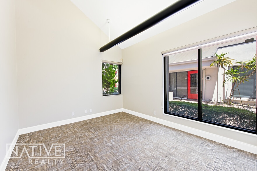 More Photos Of 1330 SE 4th Ave, Fort Lauderdale Loft Creative Space For Sale