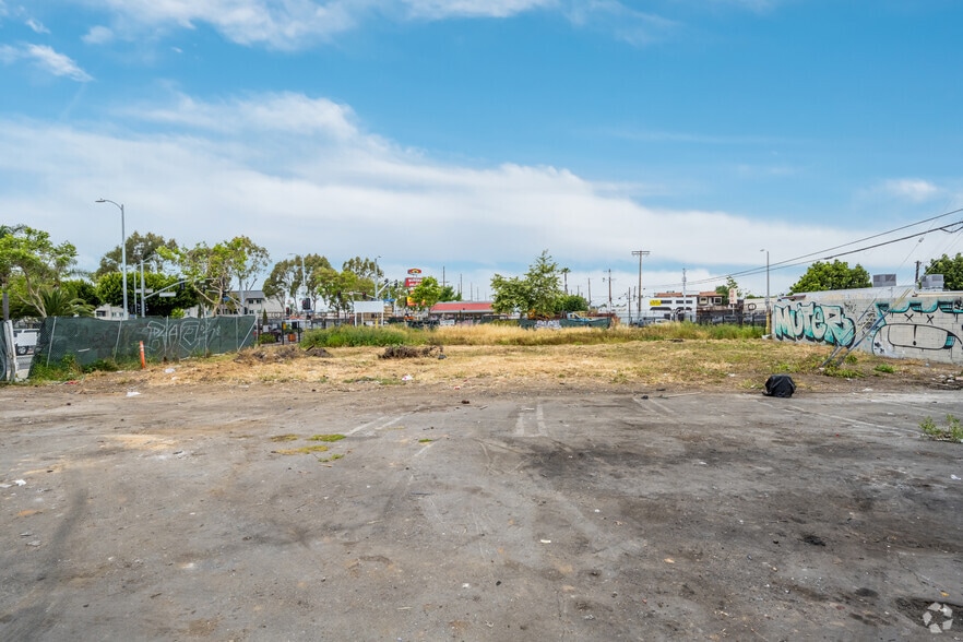 More Photos Of 7210 S Western Ave, Los Angeles Land For Sale